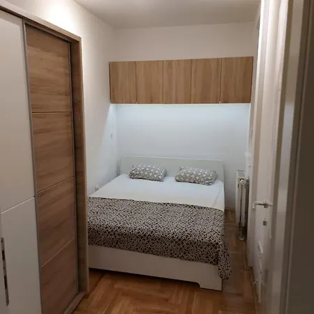 Vukov Apartman S19