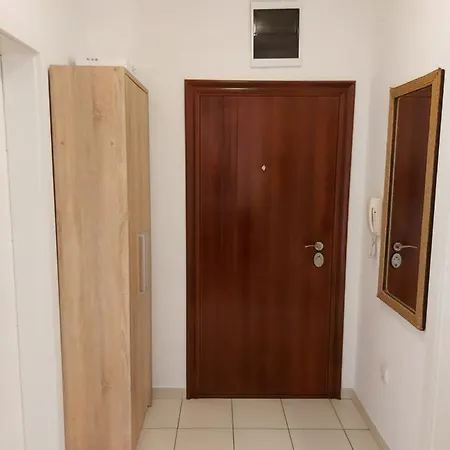 Apartment Vukov Apartman S19 *
